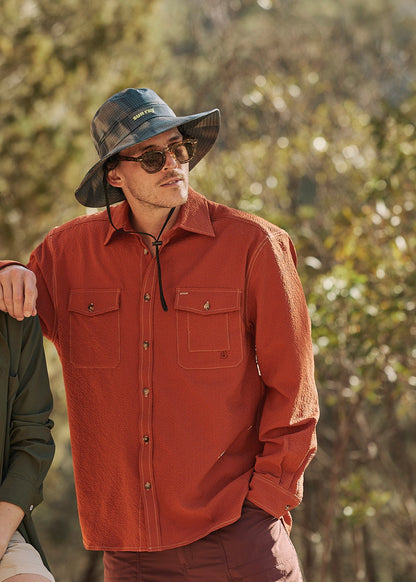 Person wearing Sun Ray UPF50+ sun protection seersucker overshirt sun shirt