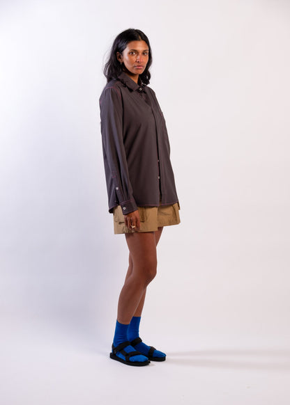 Person wearing a Sun Ray UPF50+ sun protection sun shirt charcoal